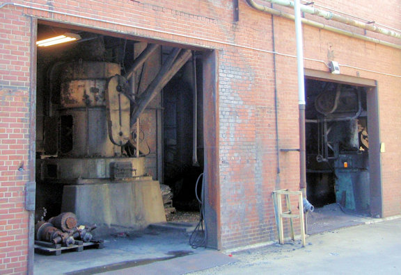 4 Units - Raymond Model 5057 High Side Roller Mills, 75 Hp Drive, Whizzer Mechanical Air Separator)
